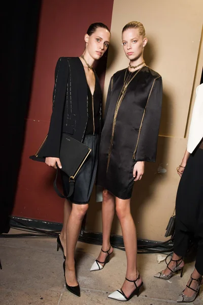 Look 85